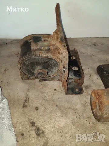 Тампони за двигателя за Тойота РАВ 4 2000 до 2005г.Toyota Rav 4, снимка 6 - Части - 48766740