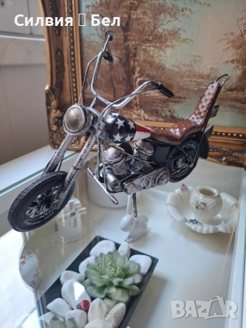 Винтидж декоративен мотор – духът на свободата🏍, снимка 11 - Декорация за дома - 51450148