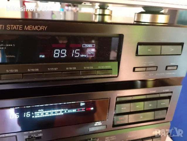 AKAI AT-57 японски тунер от висок клас , снимка 5 - Декове - 55873904