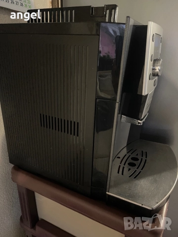 Delonghi perfekt кафемашина робот, снимка 3 - Кафемашини - 52033336