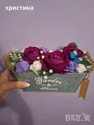 Подаръци букети от рози и цветя, снимка 5 - Изкуствени цветя - 45572770