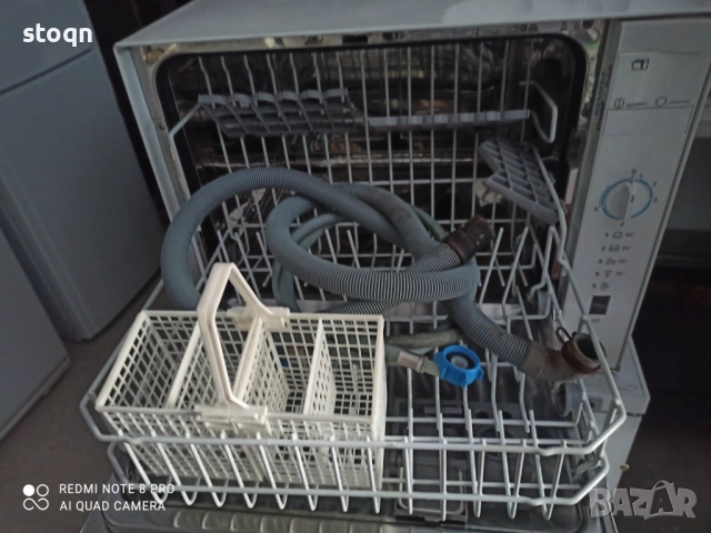 Съдомиялна машина Siemens тип кубче, снимка 2 - Съдомиялни - 54154483