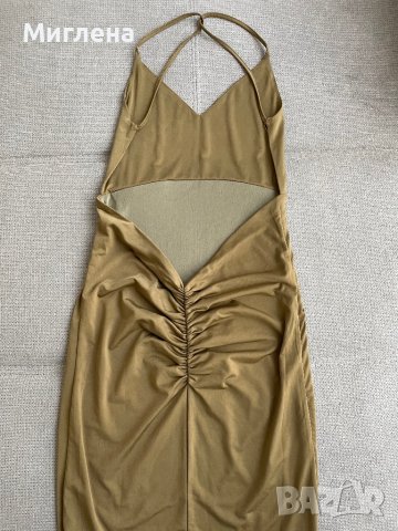 Рокля с акцент гръб, снимка 11 - Рокли - 38330111