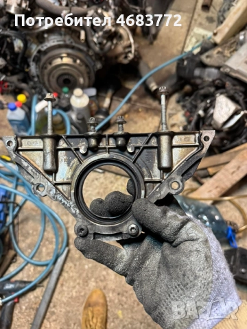 Капак със семина за двигател на Мерцедес Mercedes 2.2Cdi само за 50лв. A6510110108