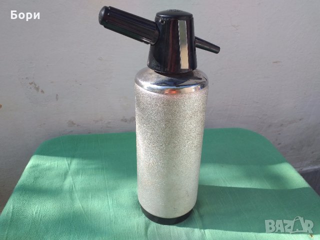 Метален сифон за газирана вода