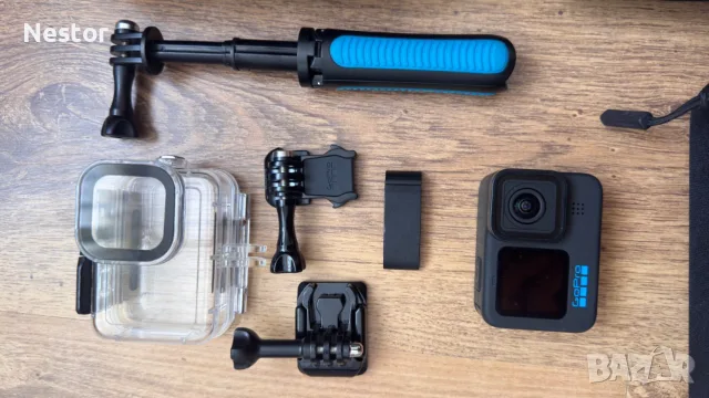 GoPro 10 Black + Оригинален калъф + Аксесоари, снимка 5 - Камери - 55802440