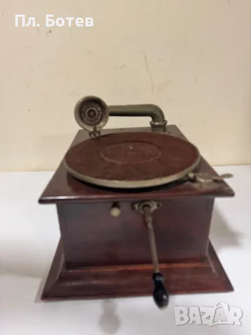 Много рядък грамофон, снимка 8 - Грамофони - 49911327