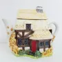 Ръчно рисуван фин керамичен чайник Annie Row, „The Village Autumn Cottage“ ., снимка 1