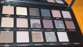 Huda Beauty Pretty Grunge Palette, снимка 7