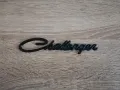 Dodge Challenger черна емблема стар стил, снимка 4