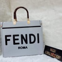 Дамска чанта Fendi код 323, снимка 1 - Чанти - 36820767