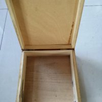 Дървена кутия 16 см. , снимка 3 - Други стоки за дома - 32075342