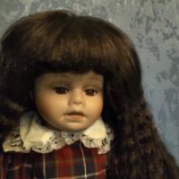 Колекционерска порцеланова кукла , снимка 2 - Колекции - 34929108