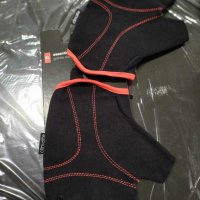 Оригинални ръкавици Адидас, снимка 5 - Спортна екипировка - 29725358