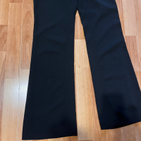 Дълъг черен панталон със златни елементи, снимка 2 - Панталони - 44654469