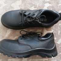 Нови работни обувки-41 номер, снимка 1 - Други - 37761540
