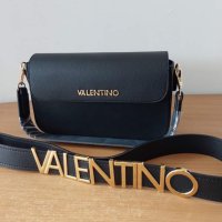 Черна чанта Valentino код SG329, снимка 1 - Чанти - 35517112