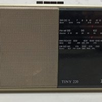 Радио ITT TINY 220, снимка 4 - Радиокасетофони, транзистори - 30830589