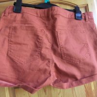 Нови оранжеви къси панталонки НМ, снимка 3 - Къси панталони и бермуди - 36727034