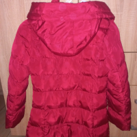 Червено зимно яке, снимка 2 - Детски якета и елеци - 44667383