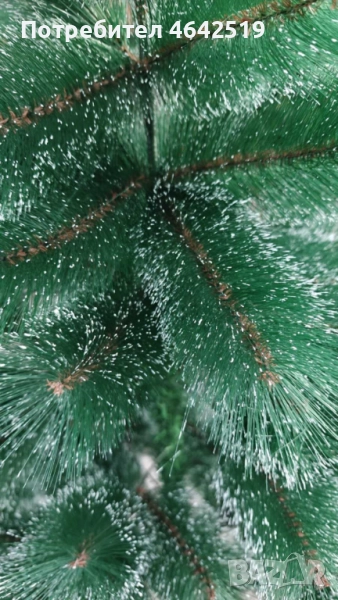 Заснежена елха с метална стойка, снимка 1