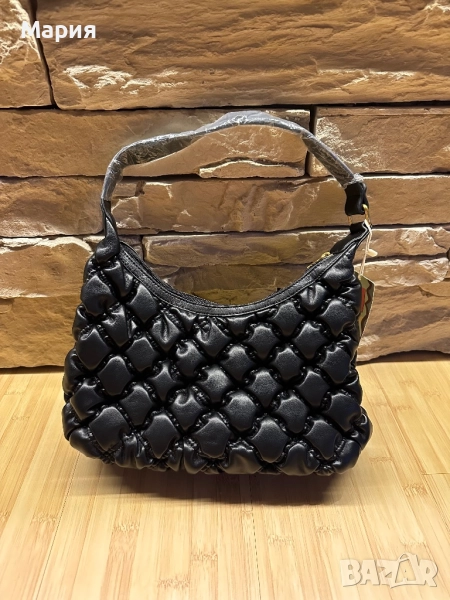 Дамска кожена чанта, снимка 1