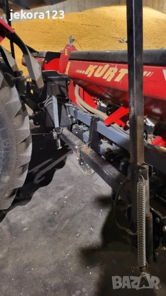 Сеялка Kurta в перфектно състояние! Цена:12 300лв Тел:0888858993, снимка 1