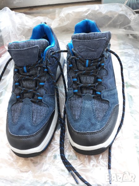 маратонки Crivit N:37 сини, с практична зона за защита на пръстите отпред, снимка 1