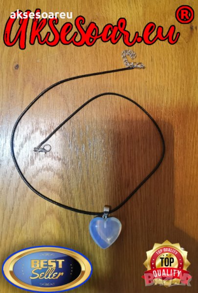 Ново колие медальон с висулка любовно сърце от красив минерал лунен камък модни бижута за подарък за, снимка 1