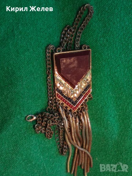 КРАСИВА ОРНАМЕНТИРАНА ПОЗЛАТЕНА ВИНТИДЖ АРТ ОГЪРЛИЦА КОЛИЕ с ЧЕРВЕН КАТАЛИН 26603, снимка 1