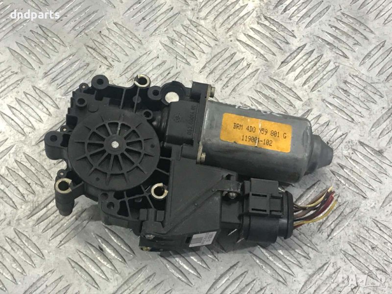 Моторче Audi A8,2000г.(предно ляво), снимка 1