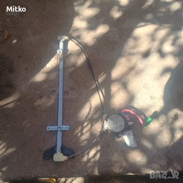 Стъкло повдигач Заден Десен За Хонда ЦР-В 2006г / Honda CR-V 2006y, снимка 1