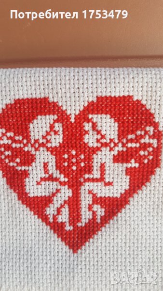 Сърце с ангели бродерия гоблен мартеници, снимка 1