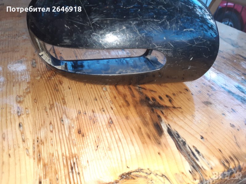 Капачка за дясно огледало за мерцедес  w203, снимка 1
