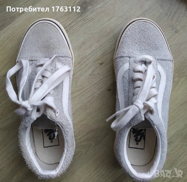 Vans детски кецове, 34.5 номер, сиви, чисто нови. Забележка - едната обувка е по-избеляла от другата, снимка 1