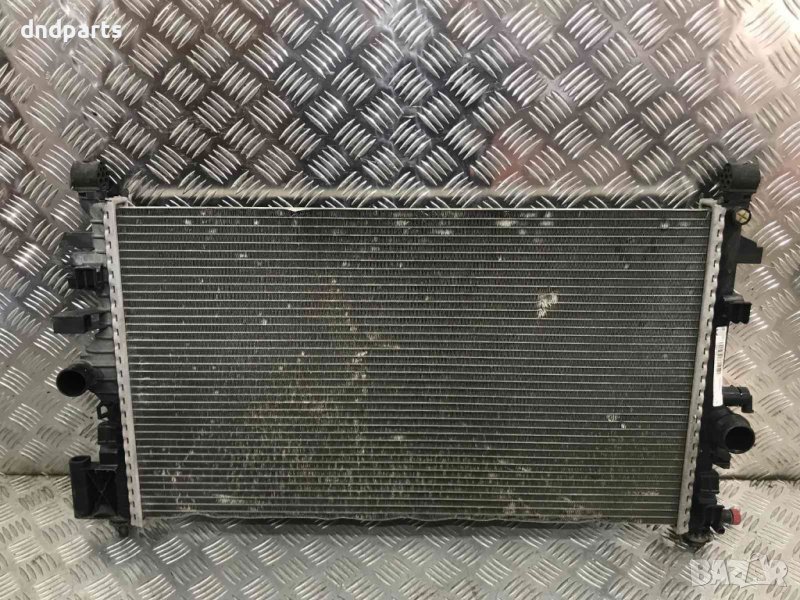 Воден радиатор Opel Insignia 1.6i,2011г., снимка 1