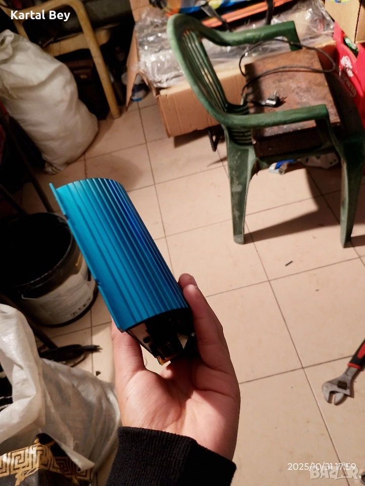 стъпало за кола 200 вата за един канал 100 w, снимка 1