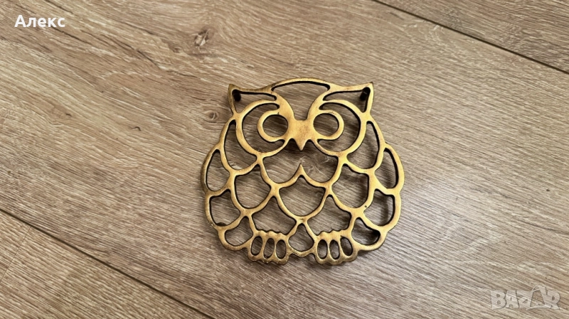 Винтидж бронзова поставка за топло сервиране., снимка 1