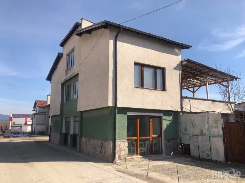 Стаи под наем за работници в Промишлена зона Разлог, снимка 1