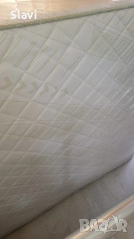 матрак нов с найлон 
