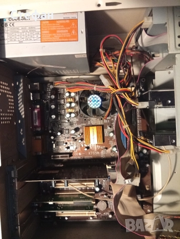 Продавам два стари компютъра, снимка 3 - За дома - 52814908