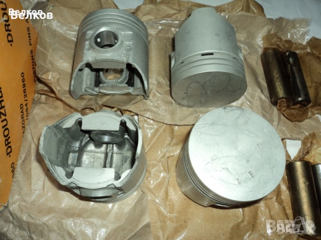 Части за Москвич и Лада, снимка 18 - Части - 32620452