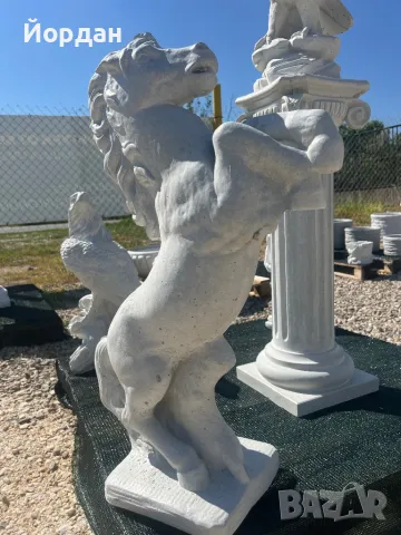 Градинска фигура Конче 