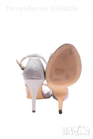 Елегантни сребристи обувки , снимка 4 - Дамски обувки на ток - 29165258