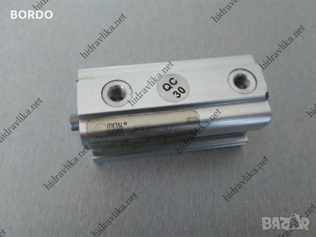 Пневматичен цилиндър Ф12/20