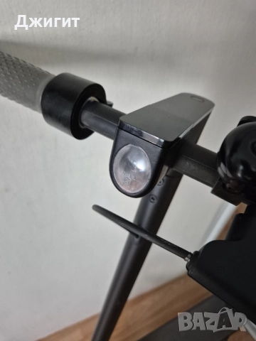 Електрическа тротинетка Xiaomi , снимка 11 - Скейтборд, ховърборд, уейвборд - 52348496