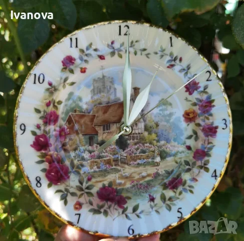 Порцеланов часовник Royal Albert 