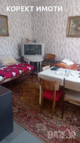 ПРОДАВА ТУХЛЕНА КЪЩА в село Новосел, снимка 5 - Къщи - 51395406