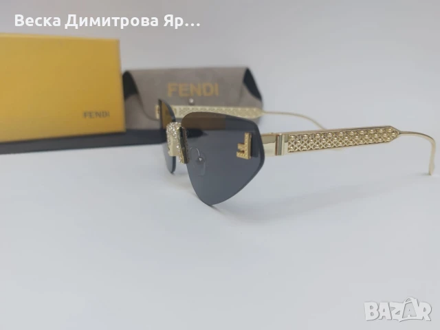 Дамски очила с кутия и кърпичка, снимка 4 - Слънчеви и диоптрични очила - 51370410