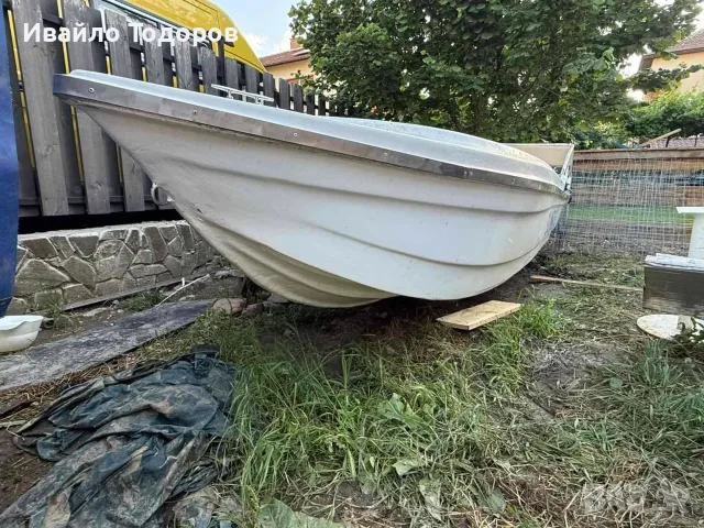 Продавам: Лодка 4м (морско изпълнение, дълъг ботуш) + жило за управление – Перфектна!, снимка 18 - Воден транспорт - 55785806